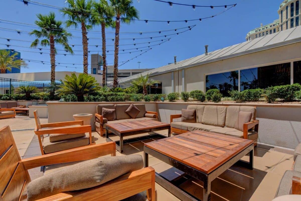 Mgm Signature 15-603 Strip View Jacuzzi Studio Villa Las Vegas Exterior photo