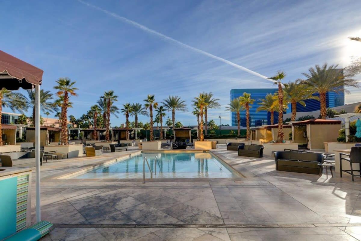 Mgm Signature 15-603 Strip View Jacuzzi Studio Villa Las Vegas Exterior photo